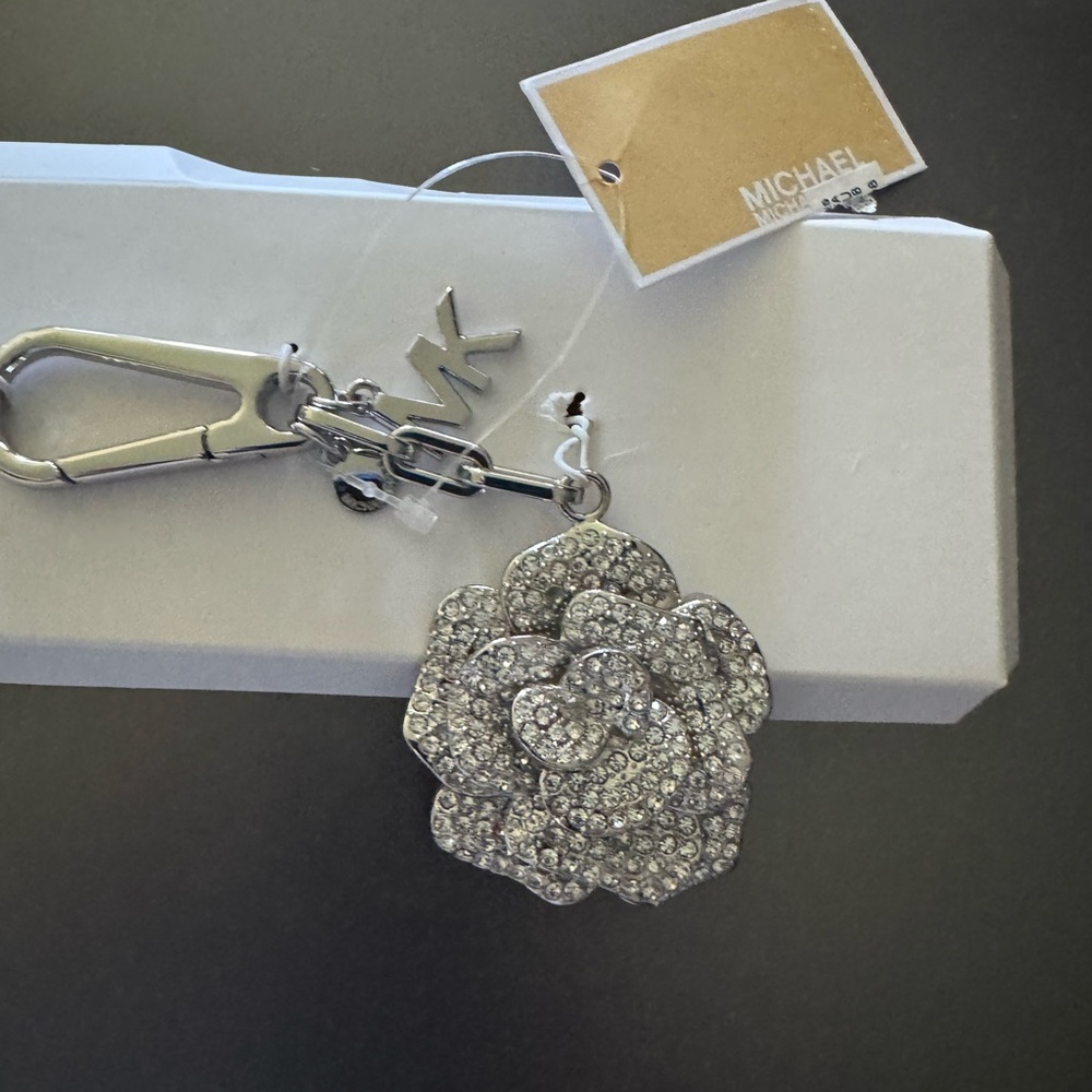 Michael Kors Silver Rhinestone Key & Card Holder - Picture 3 of 3